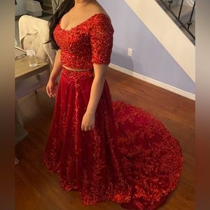 Beautiful hand crafted and custom made! Brand new and never worn (just photos)